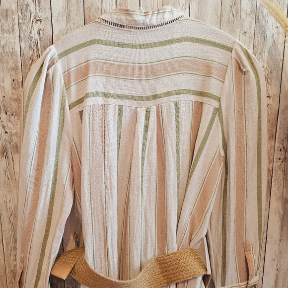 Sweet Wanderer Women's tunic with belt - Picture 9 of 9